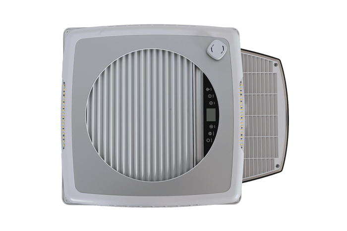 Automaatne katuseventilaator PUNDMANN PLUS FAN matkaautole valgustusega, rulookardinaga 400×400mm