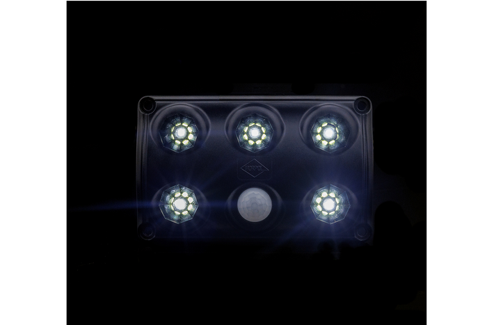 HORPOL LWD2156/CZ LED 900lm must autosalongilamp liikumisanduriga